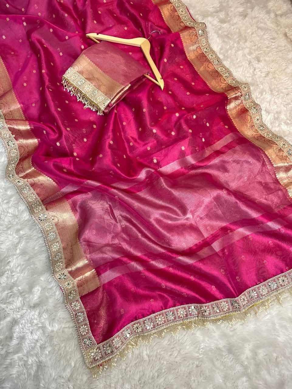 Suhani Pink Red Tissue Silk Saree