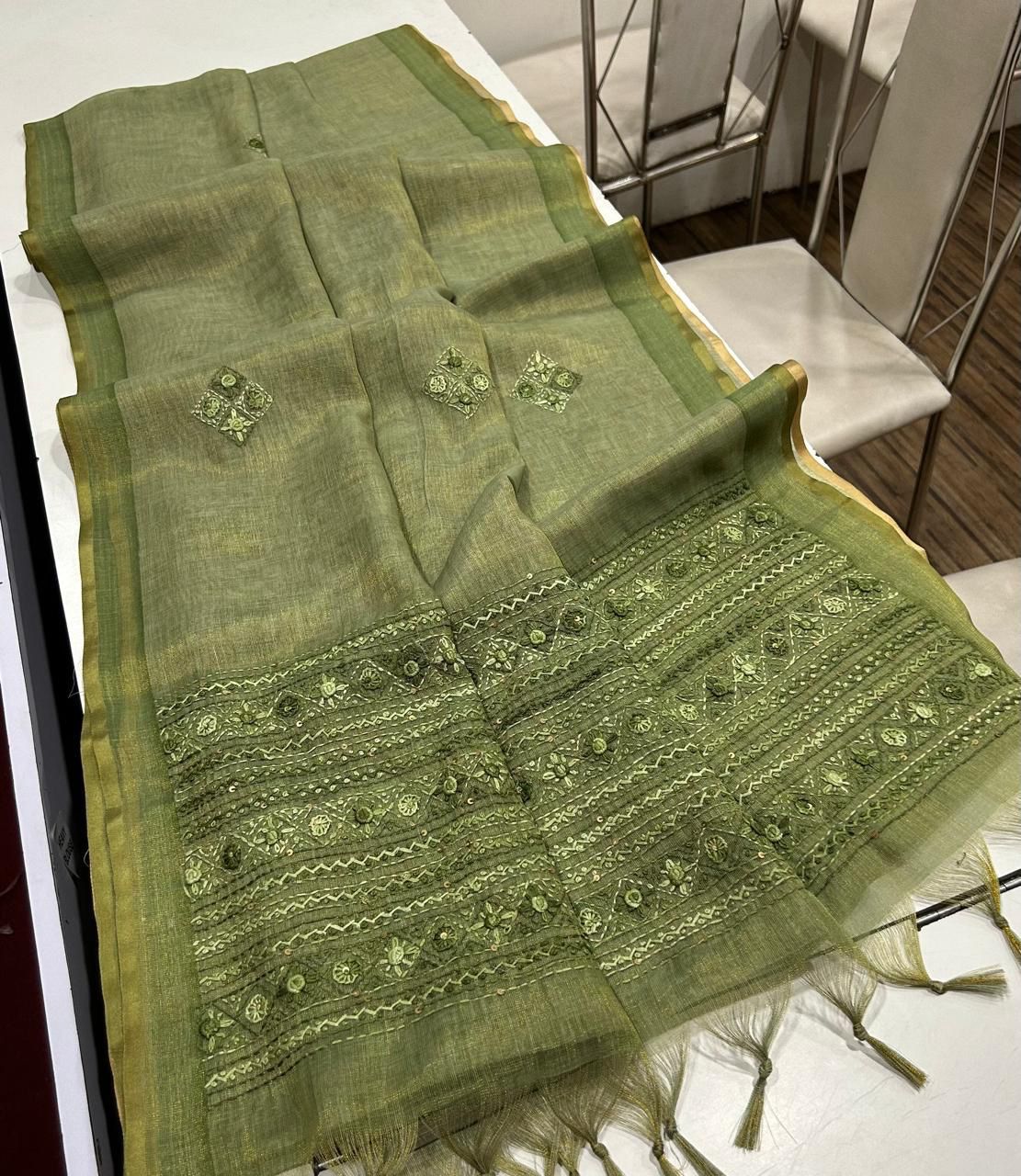 Kaavya Green Linen Tissue Saree