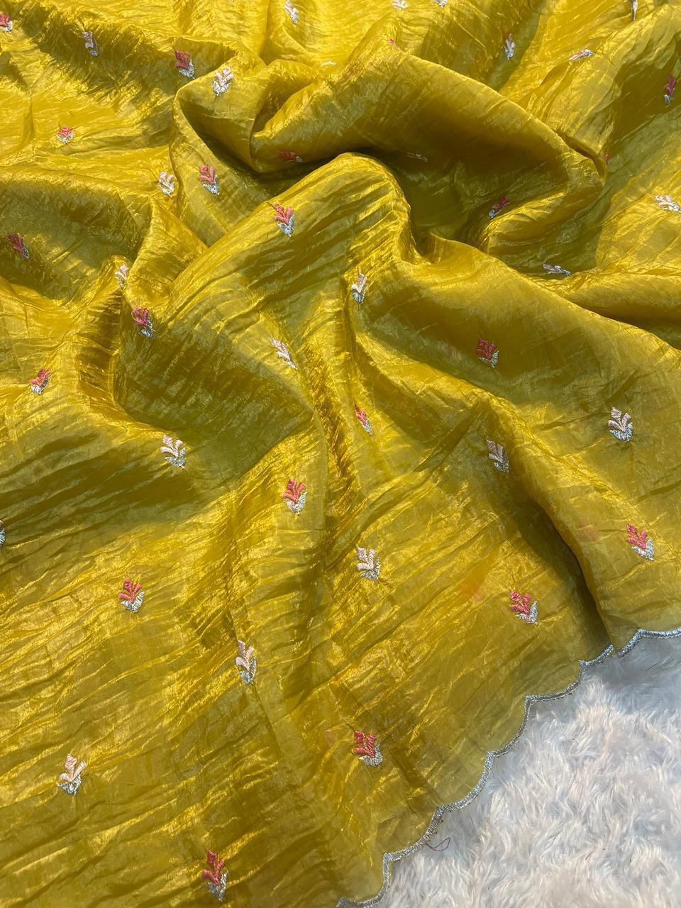Meher Crushed Tissue Silk Saree
