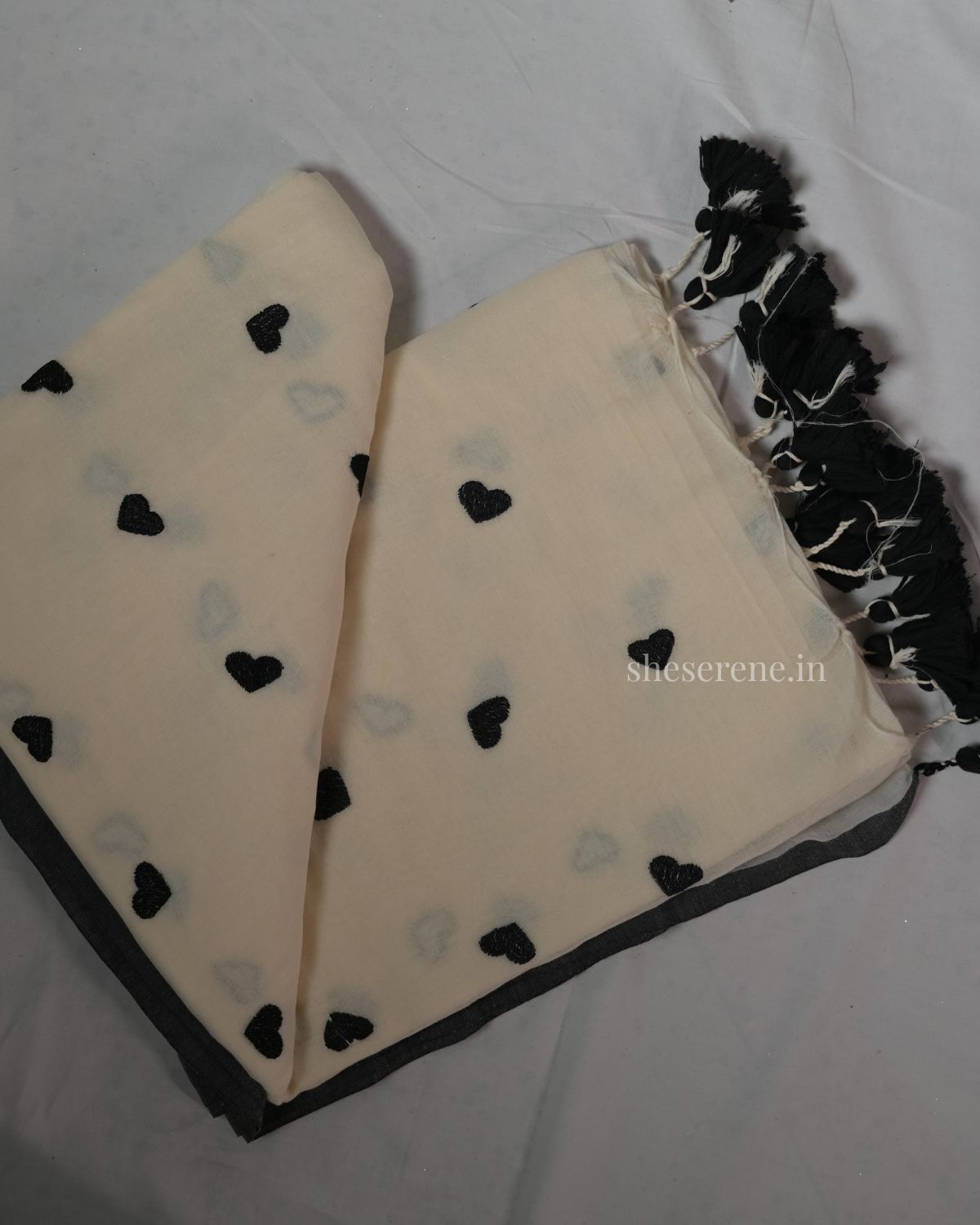 Ishq Ivory Mul Cotton Saree