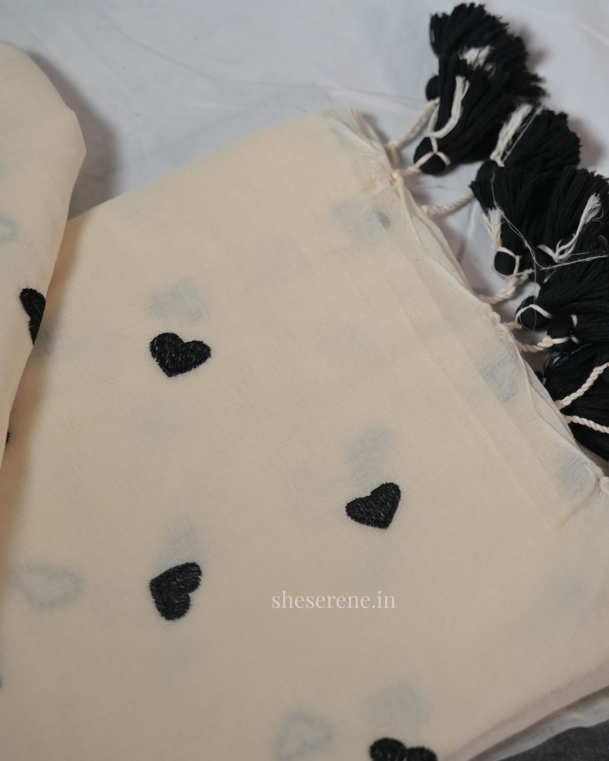 Ishq Ivory Mul Cotton Saree