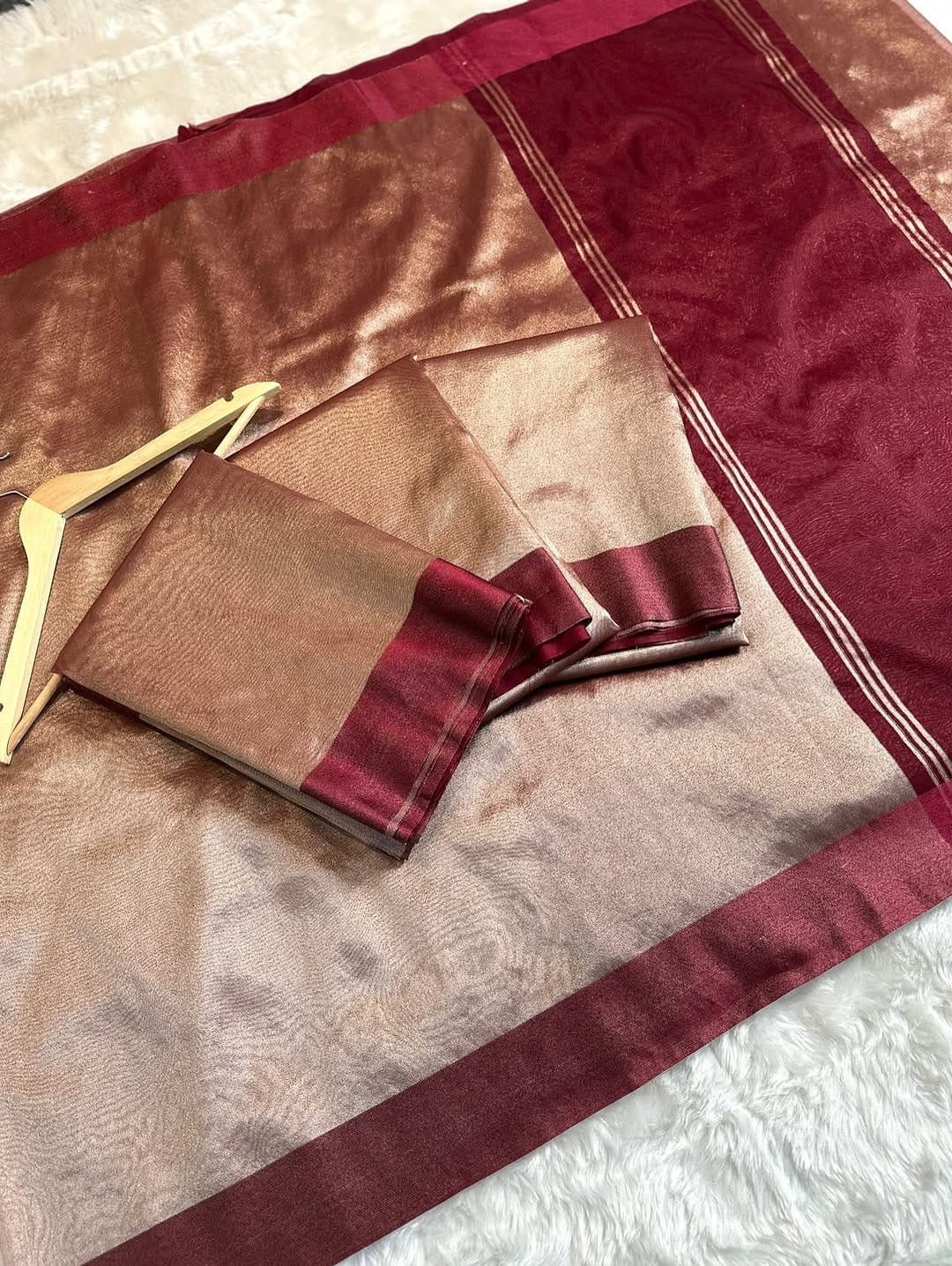 Zivaa Glass Tissue Silk Saree