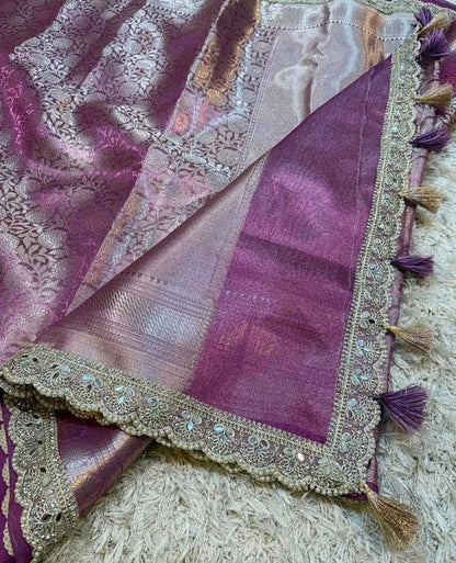 Vihana Lavender Mauve Kanjivaram Tissue Silk Saree