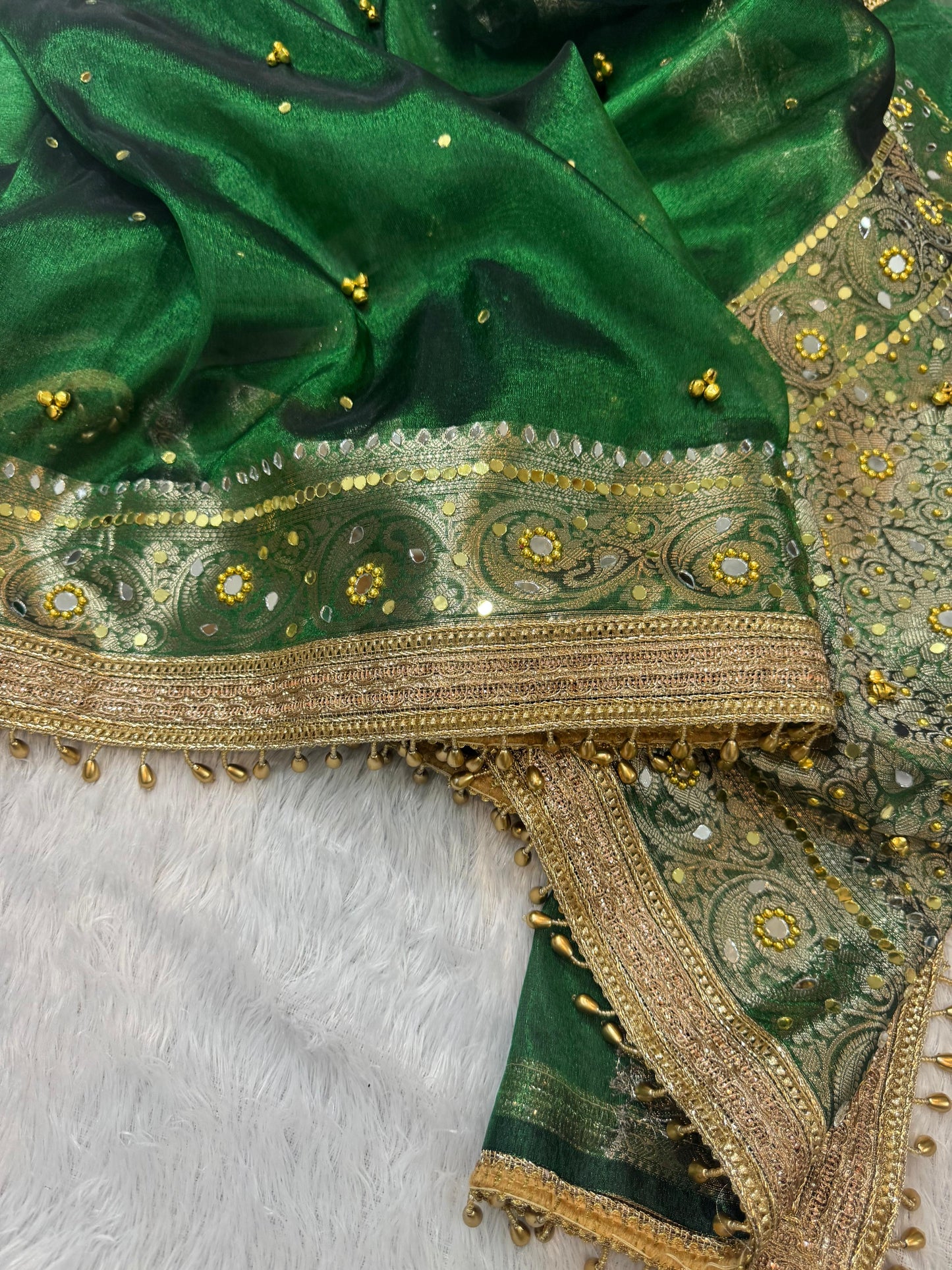 Jhanak Ghungroo Green Tissue Silk Saree