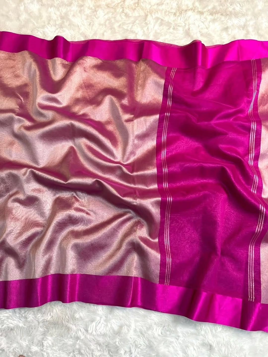 Zivaa Glass Tissue Silk Saree