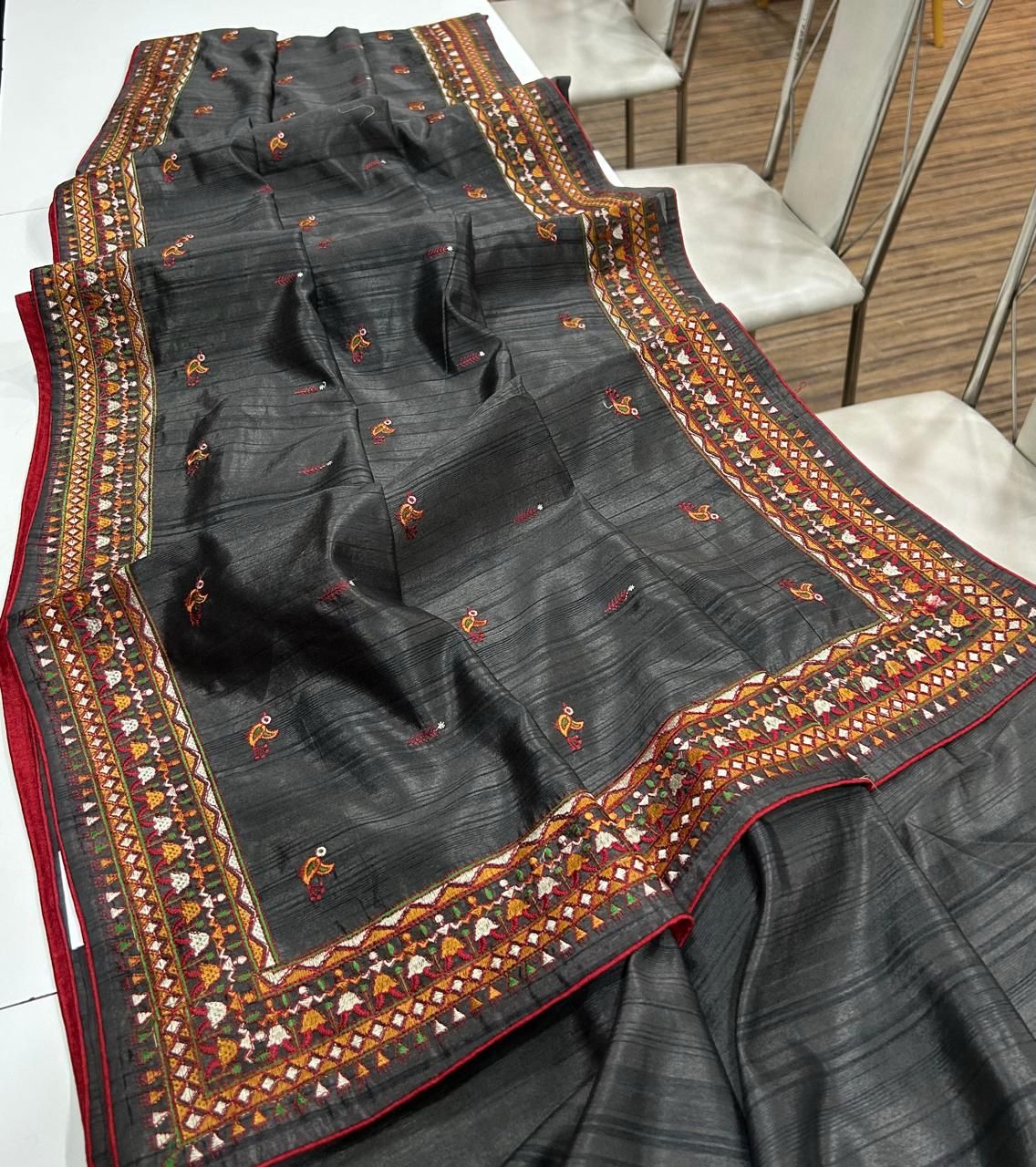 Resha Grey Tussar Saree