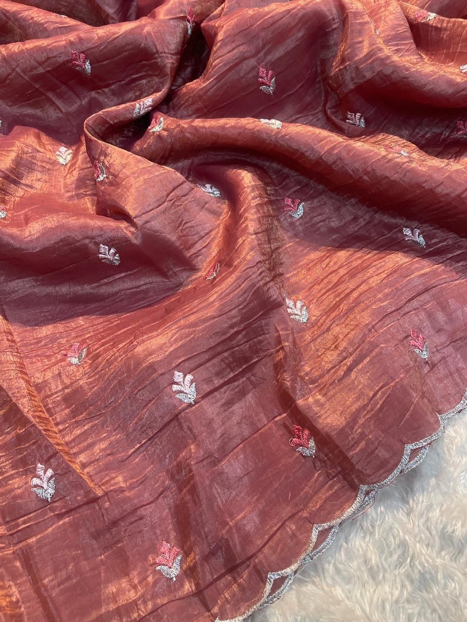 Meher Crushed Tissue Silk Saree