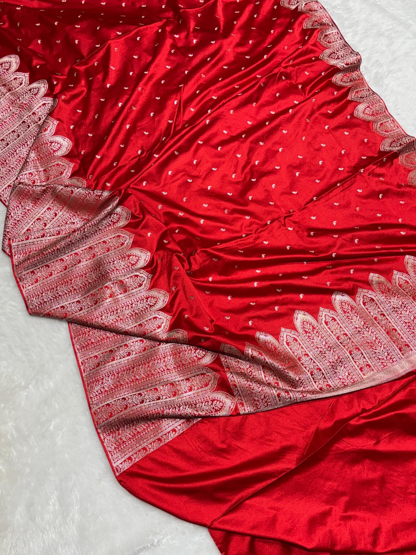 Aafreen Banarasi Soft Mashru Katan Silk Saree