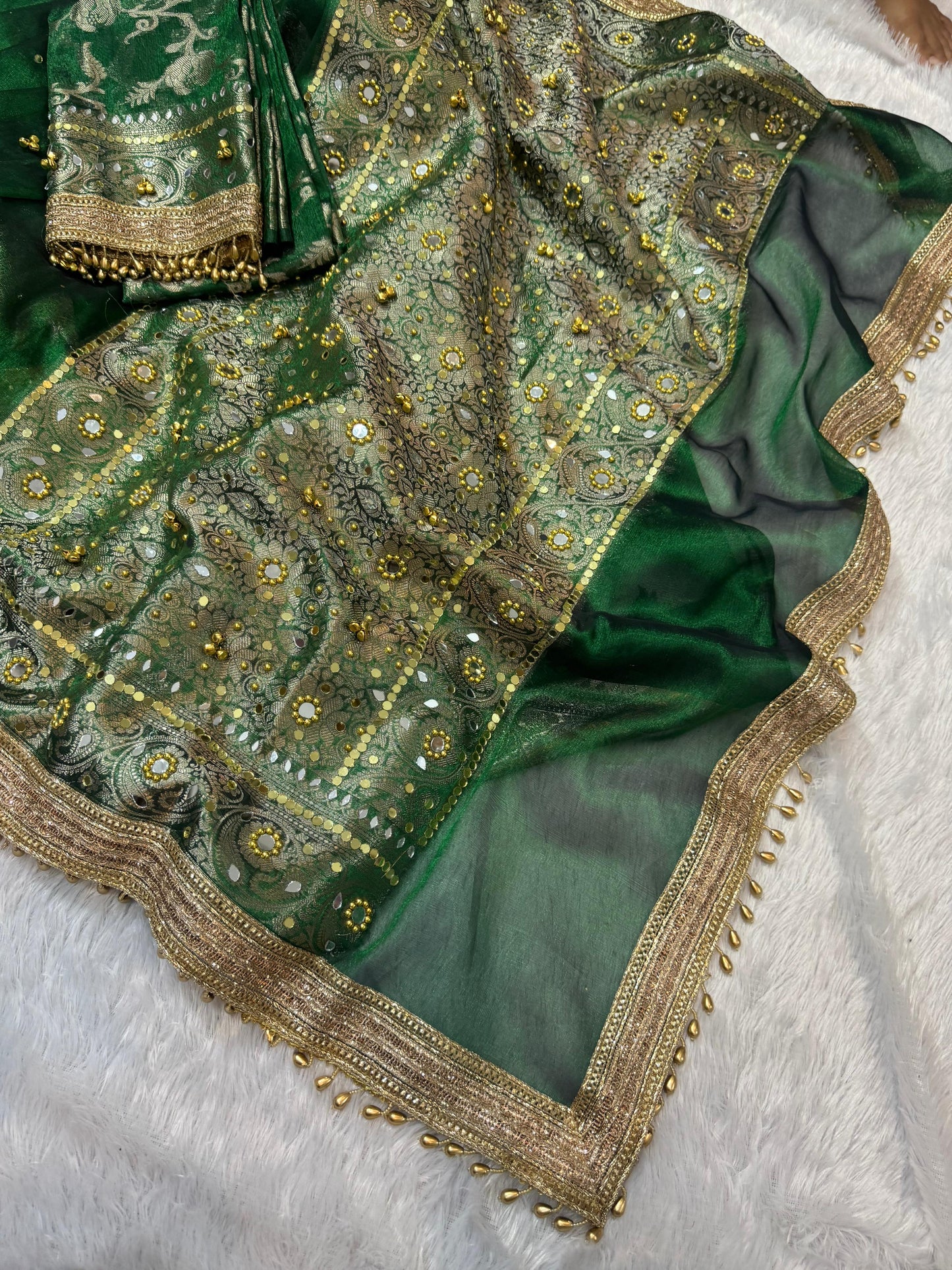 Jhanak Ghungroo Green Tissue Silk Saree