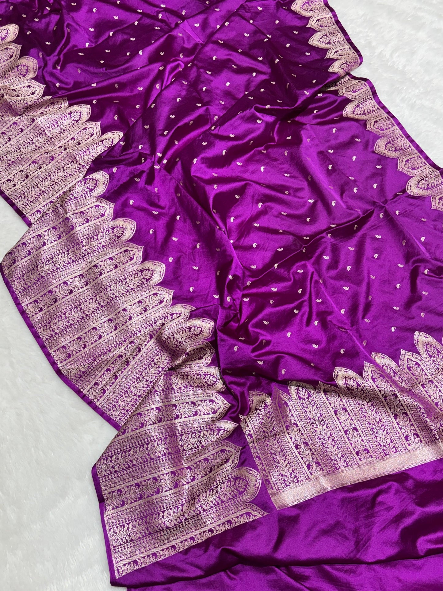 Aafreen Banarasi Soft Mashru Katan Silk Saree