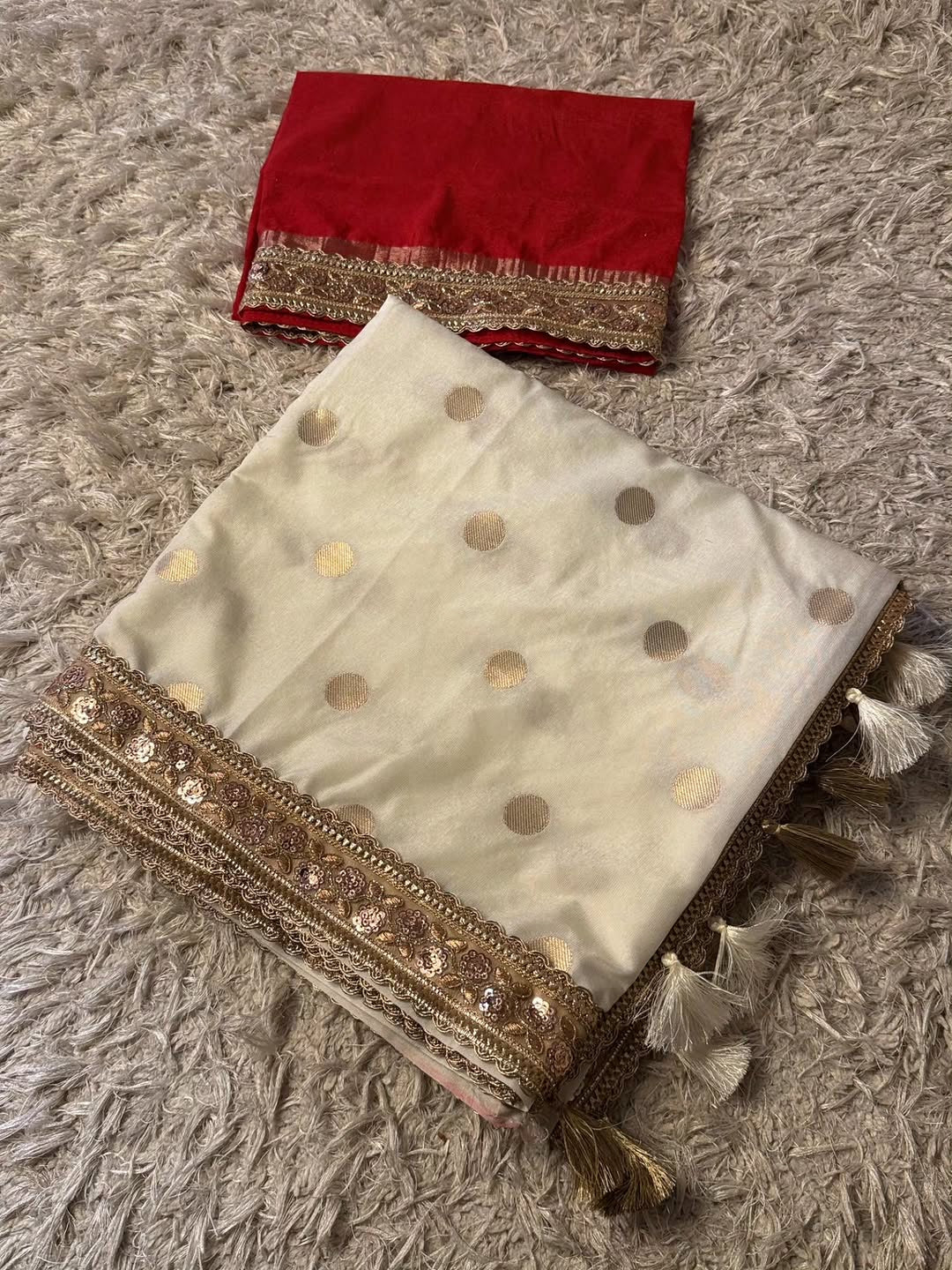 Devina Cream Banarasi Soft Mango Katan Silk Saree