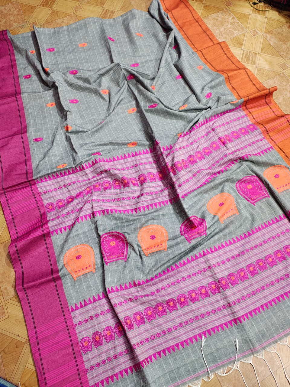 Anaya Grey Pure Mercerized Cotton Handloom Saree